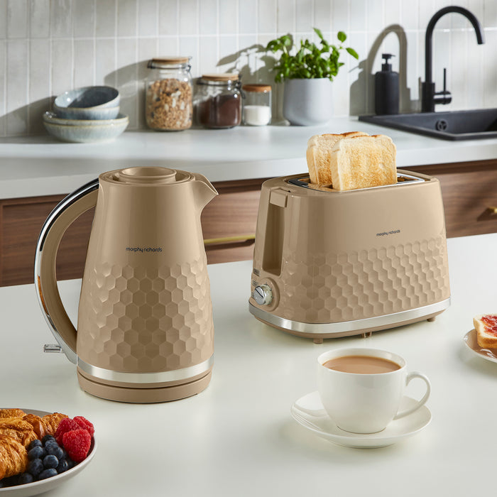 matching kettle and toaster on kitchen counter