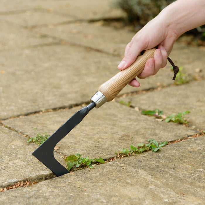 Kent & Stowe Carbon Steel Hand Weeding knife in use